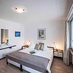 Chesa Ova Cotschna 305 By Interhome *